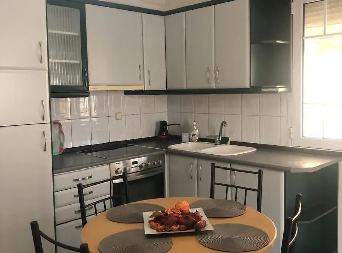 Rivera * Néa Péramos