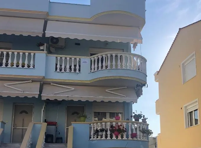 Rivera * Néa Péramos